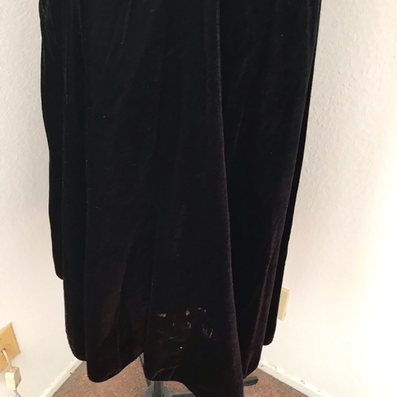 SOLDGorgeous purple/brown vintage velvet dress - Picture 5 of 8